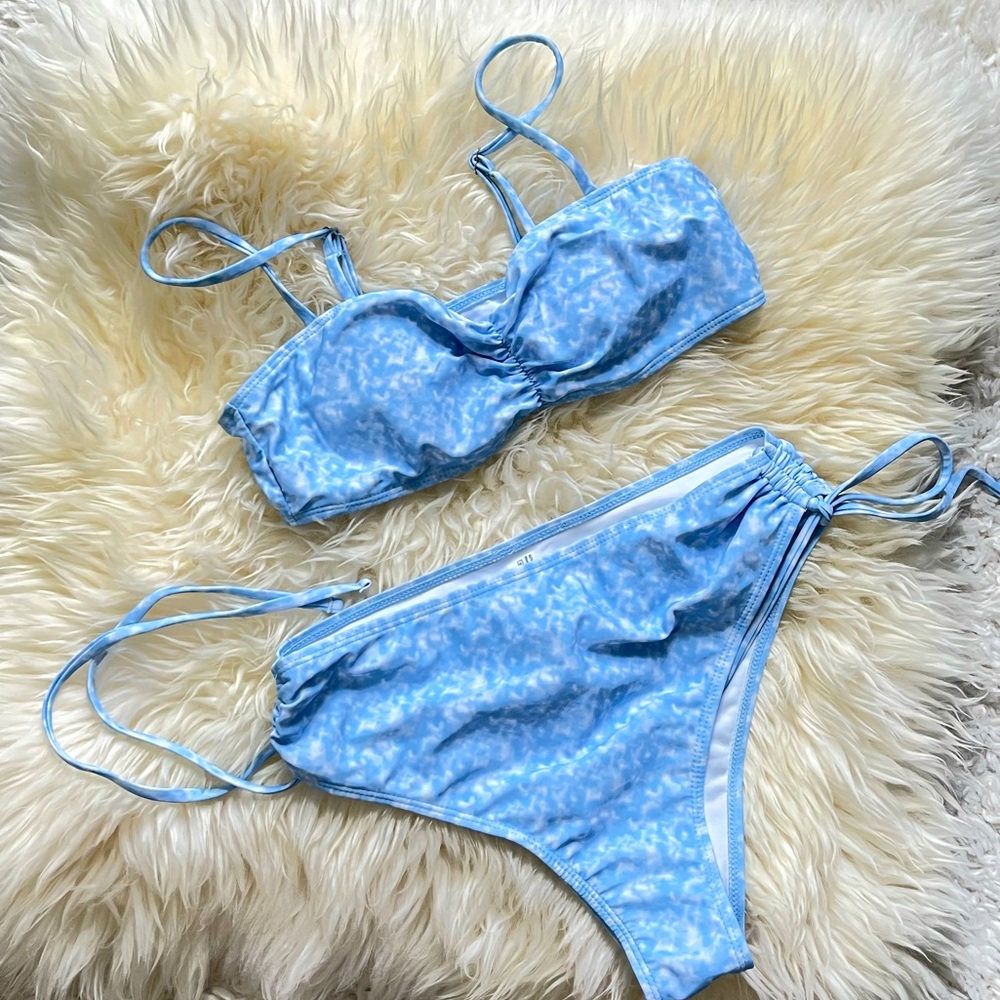 Print Ruched Blue Bikini Swimsuit | Size 4
